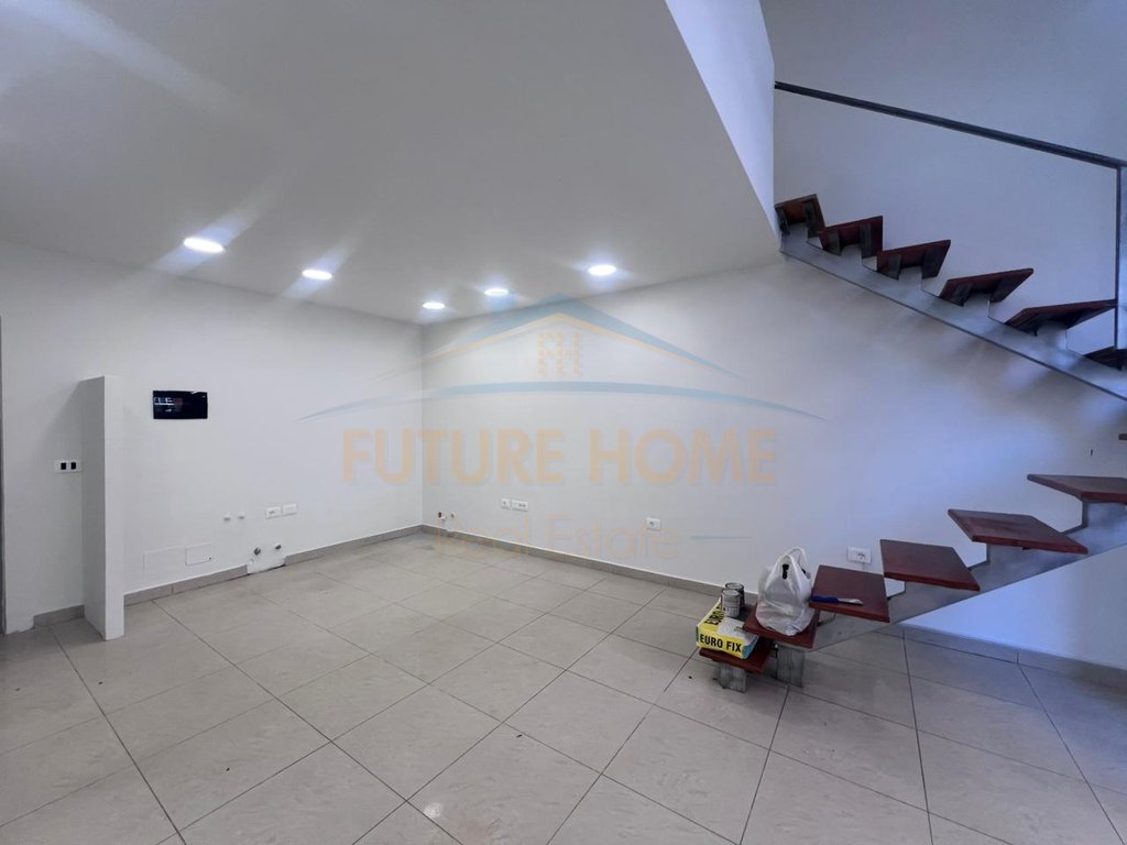 Qira, Ambient Biznesi Duplex, Rruga e Elbasanit, Tiranë